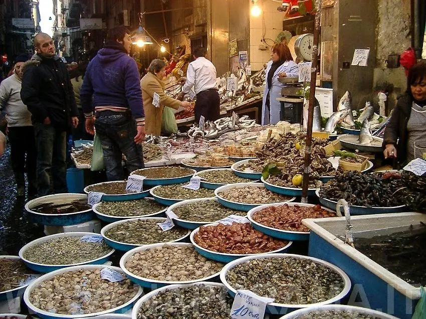 Casa Maulù a Napoli centro-1